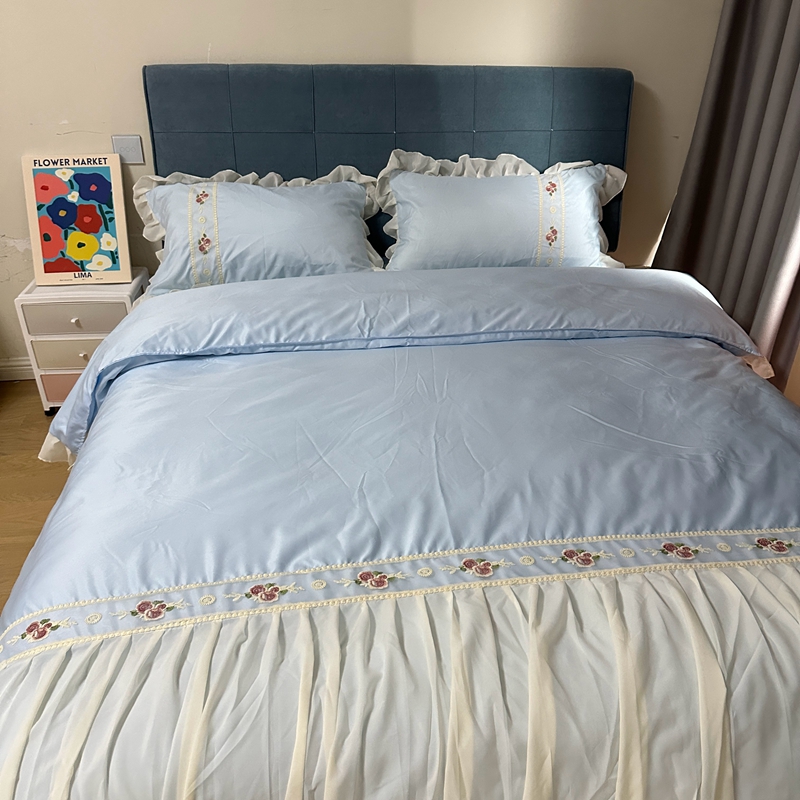 91家纺网 家纺一手货源 找家纺 花香四季家纺 2024新款水洗真丝刺绣花边公主风四件套--繁花系列 繁花-蓝色