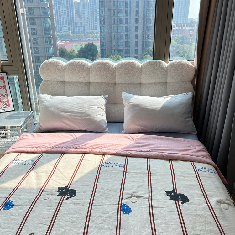 91家纺网 家纺一手货源 找家纺 星巴K家纺 2024新款小清新柔软泡泡棉夏凉被被子空调被夏被 粉喵