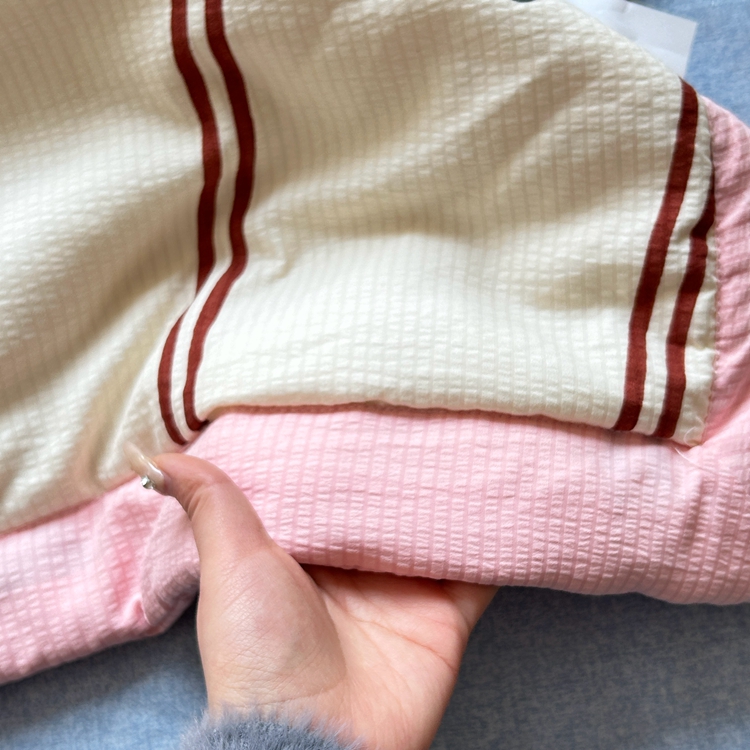 91家纺网 家纺一手货源 找家纺 星巴K家纺 2024新款小清新柔软泡泡棉夏凉被被子空调被夏被 粉喵