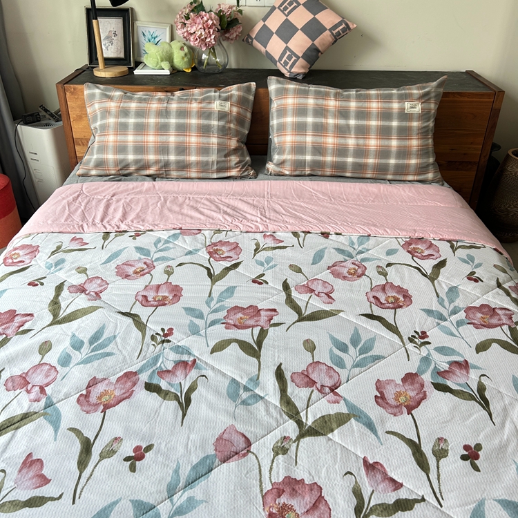 91家纺网 家纺一手货源 找家纺 星巴K家纺 2024新款小清新柔软泡泡棉夏凉被被子空调被夏被 花海