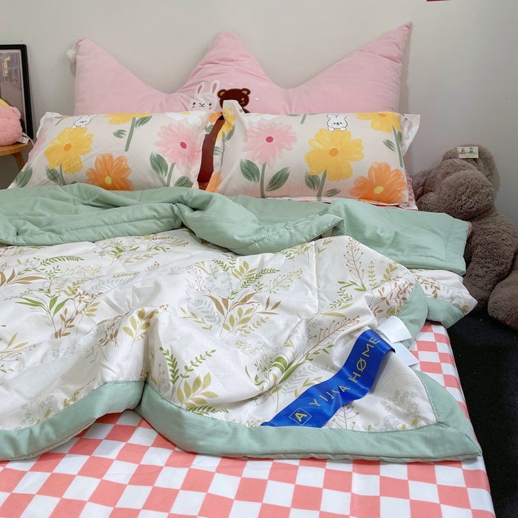 91家纺网 家纺一手货源 找家纺 星巴K 2023新款洛卡棉美棉印花夏被亲肤手包边夏被 香草