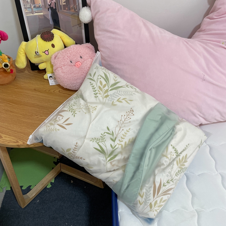 91家纺网 家纺一手货源 找家纺 星巴K 2023新款洛卡棉美棉印花夏被亲肤手包边夏被 香草