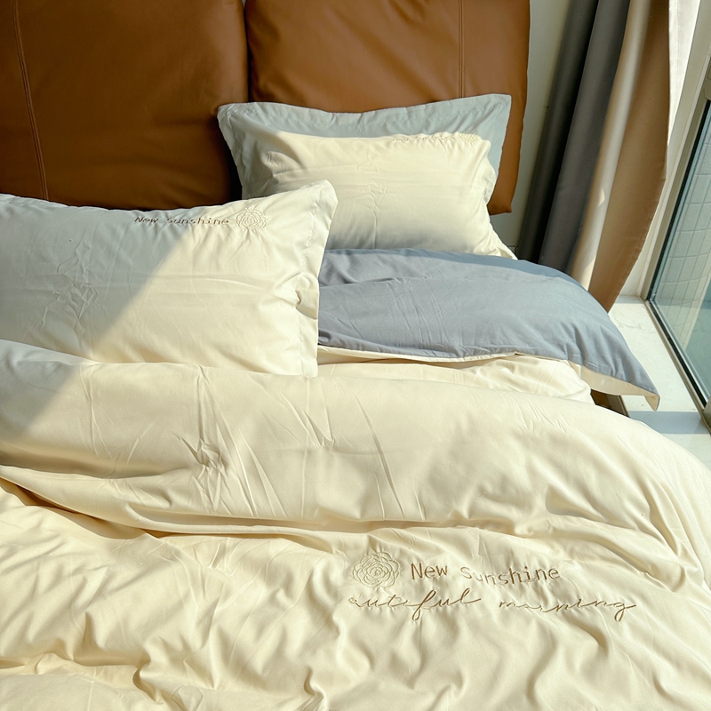 91家纺网 家纺一手货源 找家纺 N先生 2024新款轻奢风水洗磨毛刺绣四件套-如梦系列 如梦-奶白