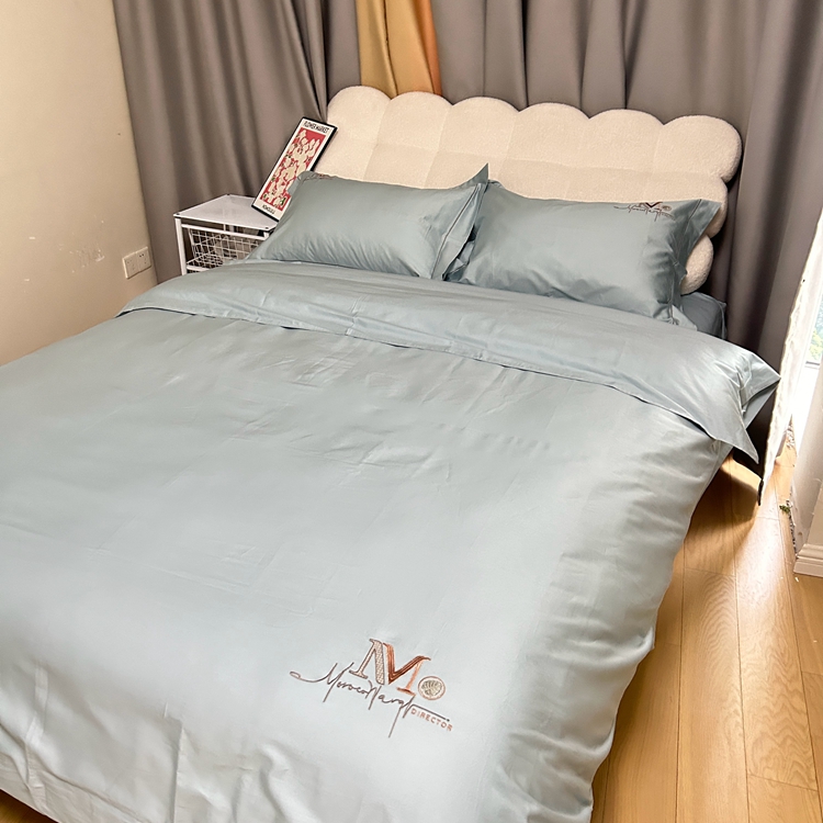 91家纺网 家纺一手货源 找家纺 琉宿家纺 2025新款50s双股长绒棉绣花四件套 倾世红颜-天空蓝