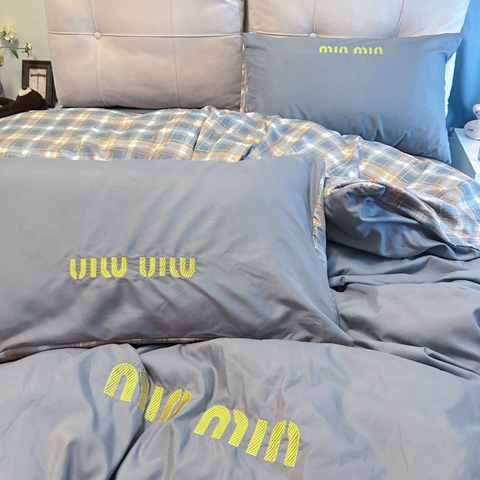 91家纺网 家纺一手货源 找家纺 （总）2025新款ins风青春格子水洗棉纯色双拼格子四件套格子-提供买家秀