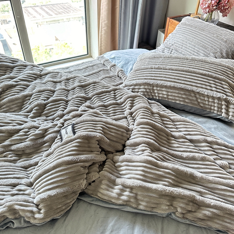 91家纺网 家纺一手货源 找家纺 （总）2025新款秋冬澳密绒保暖四件套-雪瑞系列（含买家秀 ）