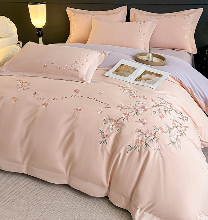 91家纺网 中国家纺 南通家纺 家纺货源 找家纺 网上商城 家纺十大品牌 桃园 长绒棉绣花四件套  夏被四件套  各种刺绣套件 南通家纺 叠石桥一手家纺货源网