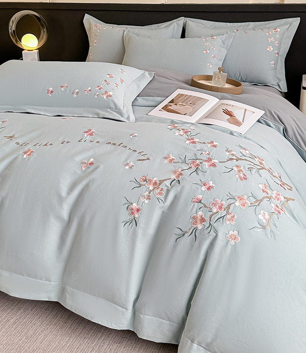 91家纺网 货源网 一件代发 网上商城 找家纺 桃园 长绒棉绣花四件套  夏被四件套  各种刺绣套件