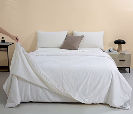 茧月 91家纺网 货源网 一件代发 网上商城 找家纺 茧月家纺 蚕丝被,夏被,皮革包装袋