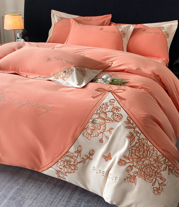 91家纺网 货源网 一件代发 网上商城 找家纺 桃园 长绒棉绣花四件套  夏被四件套  各种刺绣套件