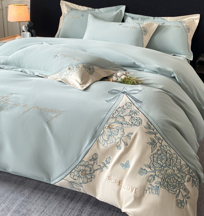 91家纺网 中国家纺 南通家纺 家纺货源 找家纺 网上商城 家纺十大品牌 桃园 长绒棉绣花四件套  夏被四件套  各种刺绣套件