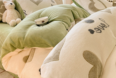 91家纺网 货源网 一件代发 网上商城 找家纺 娜朵家纺 绒类四件套 南通家纺 叠石桥一手家纺货源网