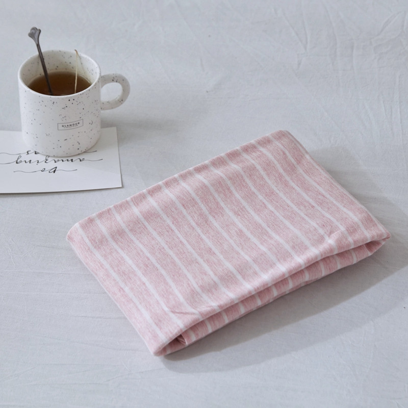 image1587885257357159.jpg 蜜粉细条枕套.JPG