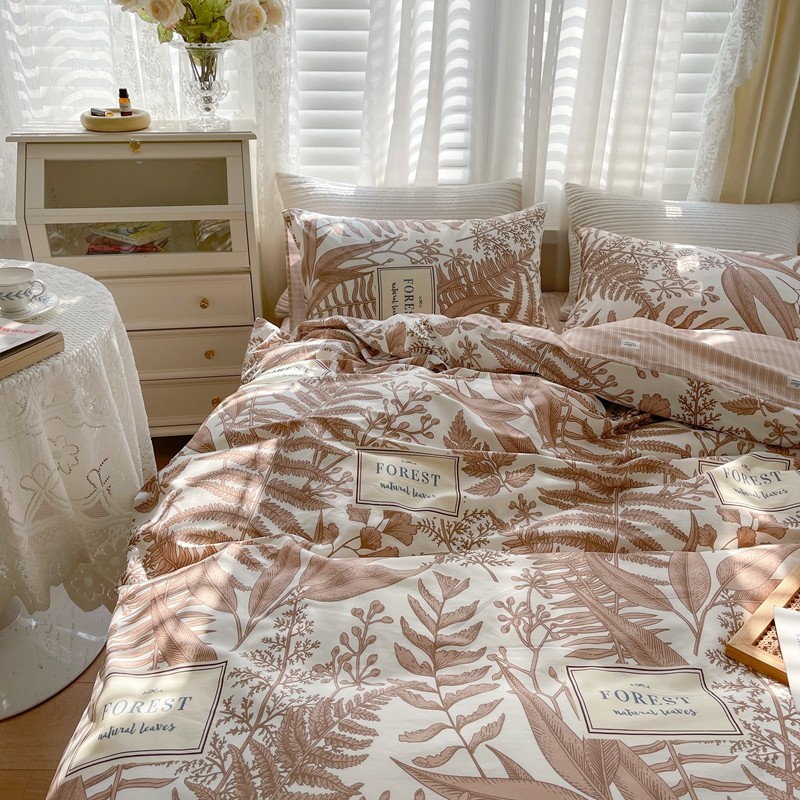 91家纺网 家纺一手货源 找家纺 顾里 2022新款13372全棉四件套-韩系全棉影棚图 复古藤蔓咖