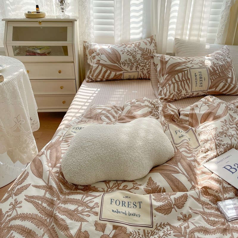 91家纺网 家纺一手货源 找家纺 顾里 2022新款13372全棉四件套-韩系全棉影棚图 复古藤蔓咖