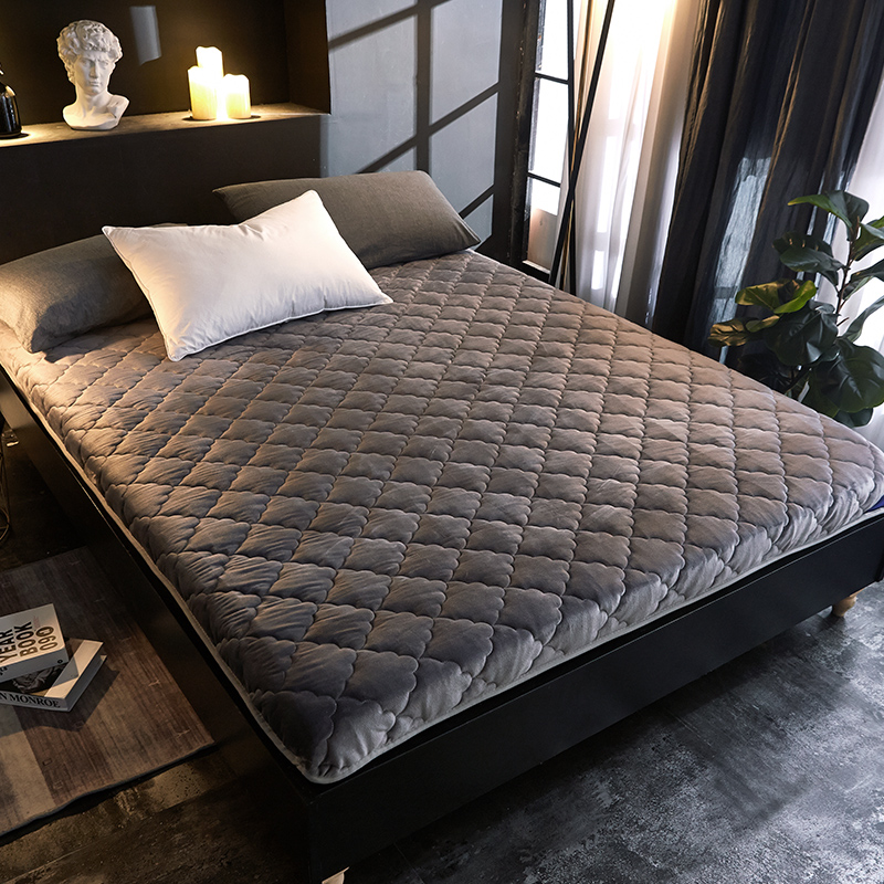 牛奶绒床垫+针织床垫