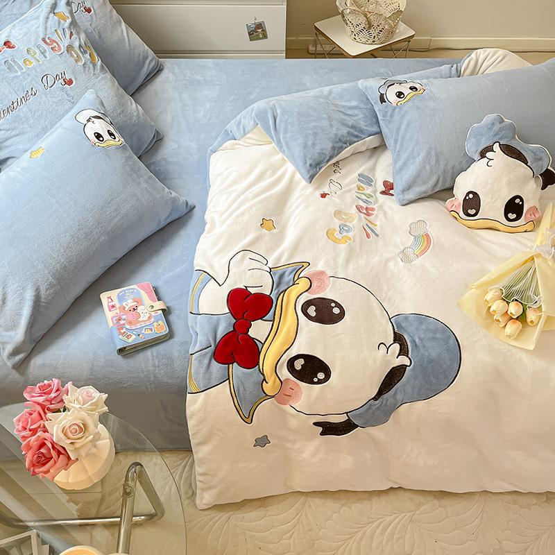 2023新款ins风230克加厚牛奶绒贴布绣花套件