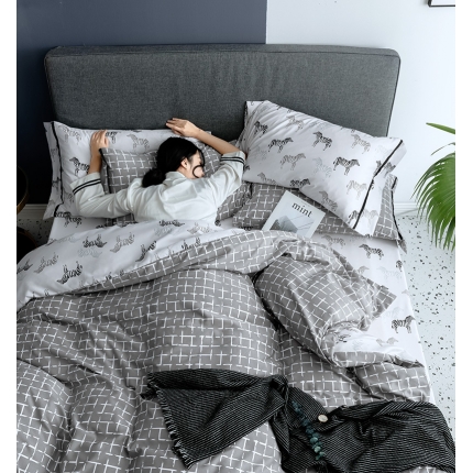 91家纺网 家纺一手货源 找家纺 慕梵 2019新款轻奢天丝绸四件套 斑马