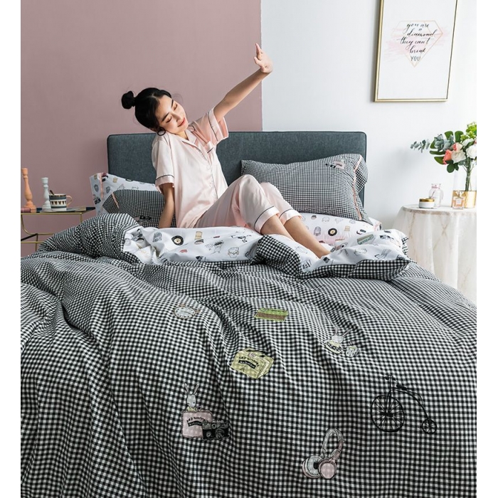 91家纺网 家纺一手货源 找家纺 慕梵 2019新款轻奢天丝绸四件套 萌宠乐园