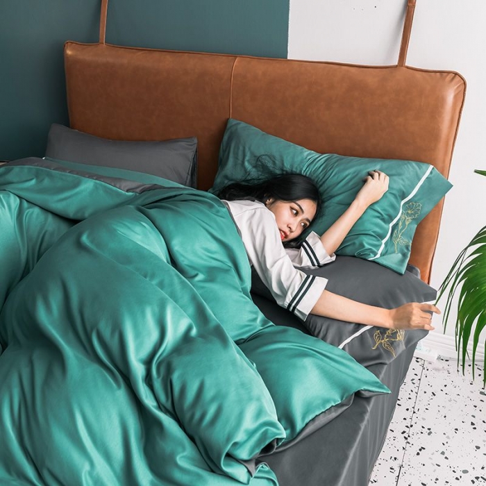 91家纺网 家纺一手货源 找家纺 慕梵 2019新款轻奢天丝绸四件套 塞布尔---绿