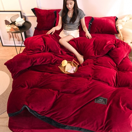 91家纺网 家纺一手货源 找家纺 慕梵 2020宽边双面水晶四件套法莱绒套件牛奶绒床上用品