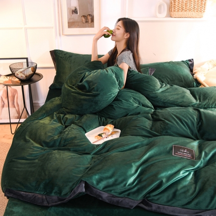 91家纺网 家纺一手货源 找家纺 慕梵 2020宽边双面水晶四件套法莱绒套件牛奶绒床上用品