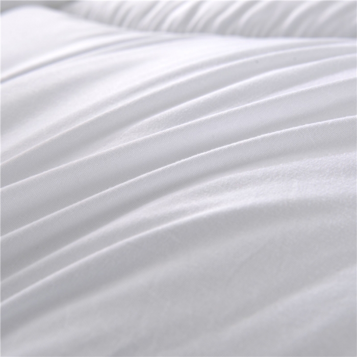 91家纺网 家纺一手货源 找家纺 被多多被业 2022磨毛压花冬被 白色