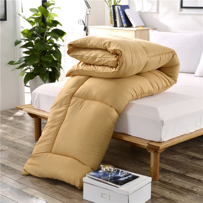 91家纺网 家纺一手货源 找家纺 被多多被业 2022磨毛压花冬被 驼色