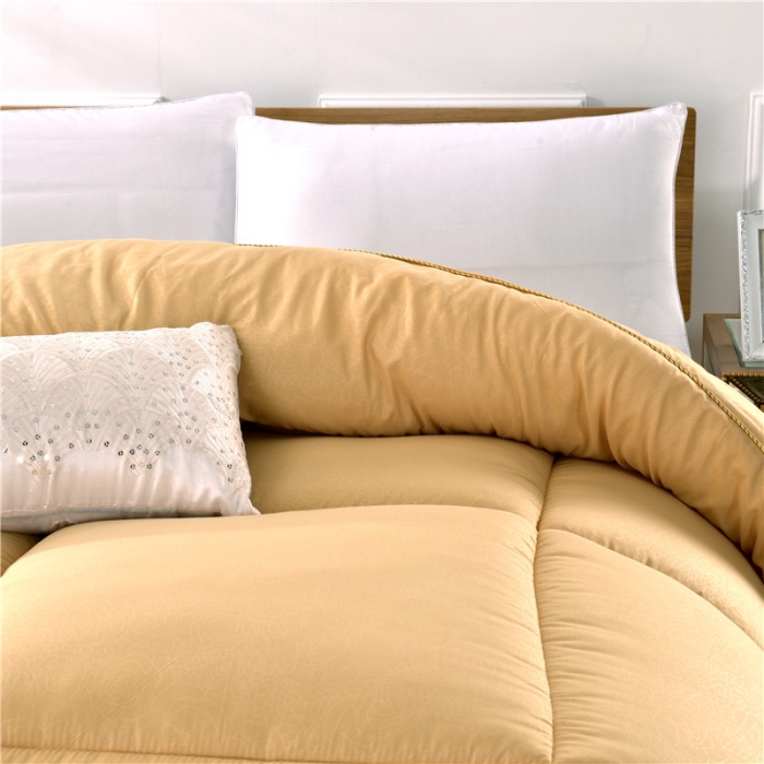 91家纺网 家纺一手货源 找家纺 被多多被业 2022磨毛压花冬被 驼色