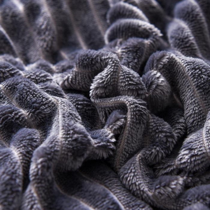 91家纺网 家纺一手货源 找家纺 唐人居家纺  2025冬季保暖魔法绒四件套 丽莎-灰色