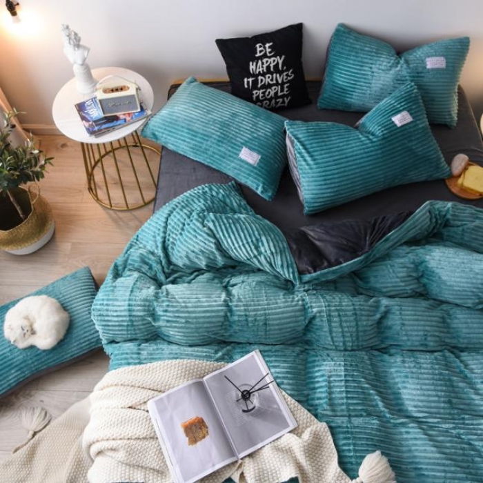 91家纺网 家纺一手货源 找家纺 唐人居家纺  2025冬季保暖魔法绒四件套 丽莎-墨绿