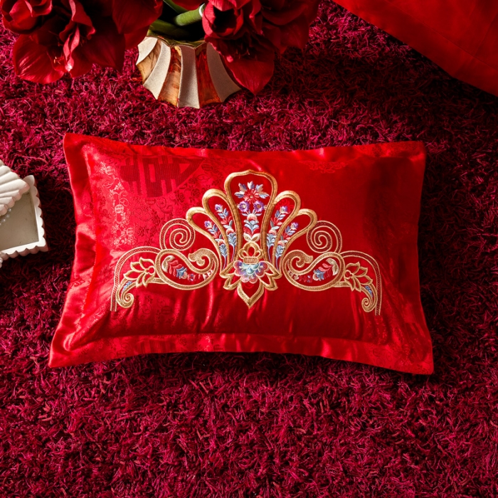 91家纺网 家纺一手货源 找家纺 2023新款全棉婚庆多件套 爱情皇冠