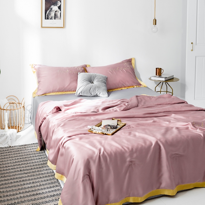 91家纺网 家纺一手货源 找家纺 （总）润缦家纺 2019新款60天丝夏被比心系列