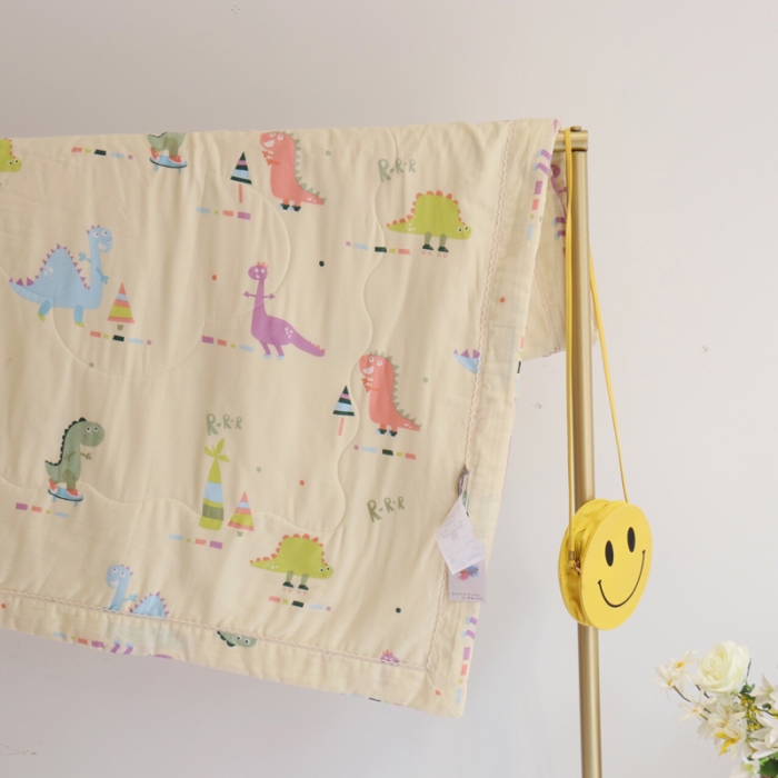 91家纺网 家纺一手货源 找家纺 润缦家纺 2019全棉双层纱夏被 小恐龙