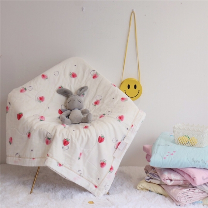 润缦家纺 全棉双层纱夏被 草莓