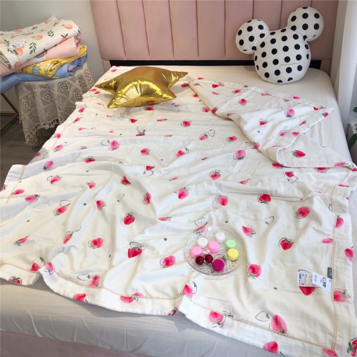 91家纺网 家纺一手货源 找家纺 润缦家纺 全棉双层纱夏被 草莓