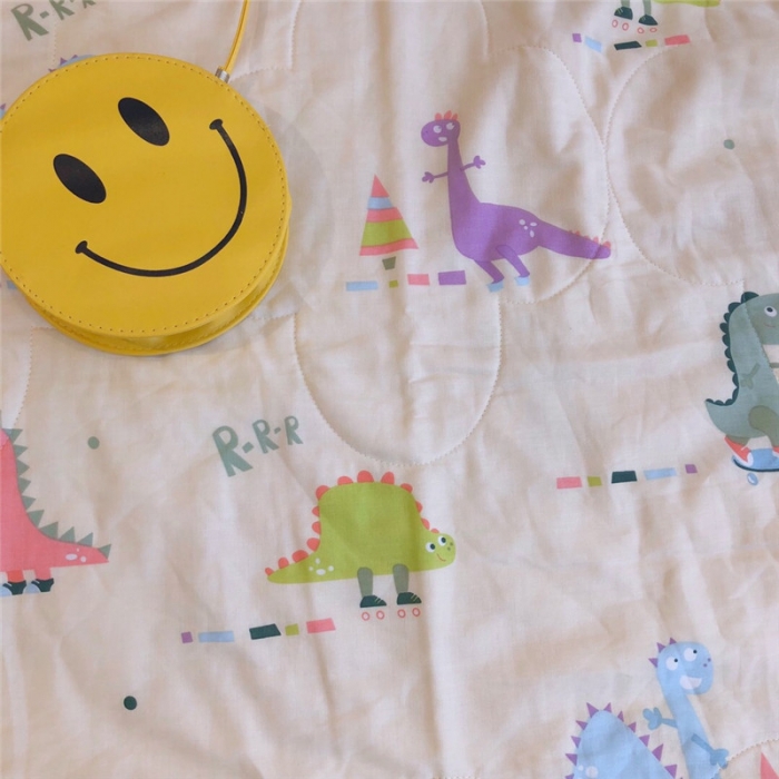 91家纺网 家纺一手货源 找家纺 润缦家纺 全棉双层纱夏被 恐龙