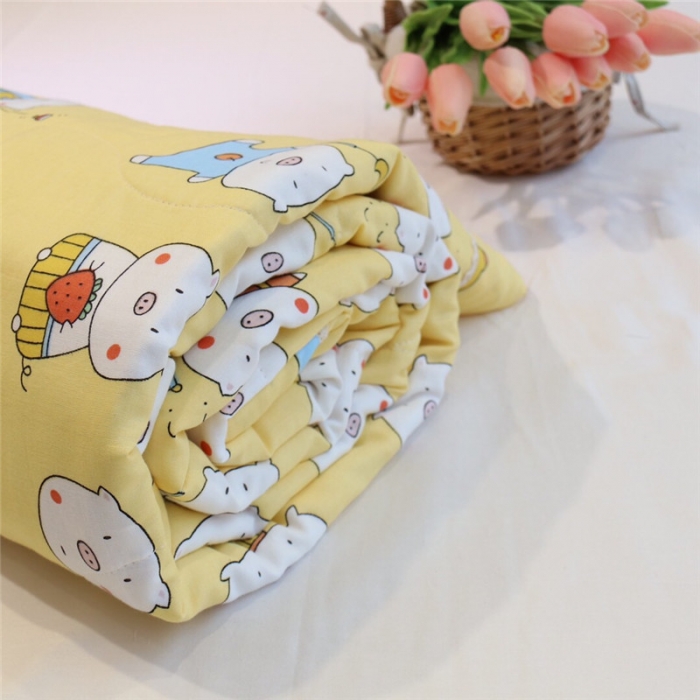 91家纺网 家纺一手货源 找家纺 润缦家纺 全棉双层纱夏被 猪猪家族