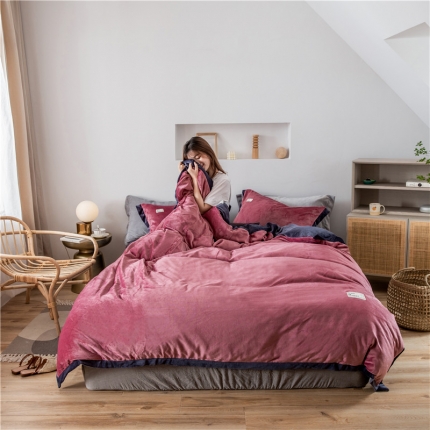 91家纺网 家纺一手货源 找家纺 润缦 2019新款牛奶绒终版四件套 豆沙深灰