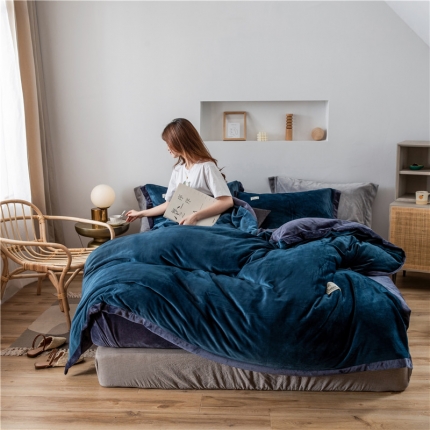 91家纺网 家纺一手货源 找家纺 润缦 2019新款牛奶绒终版四件套 海蓝深灰