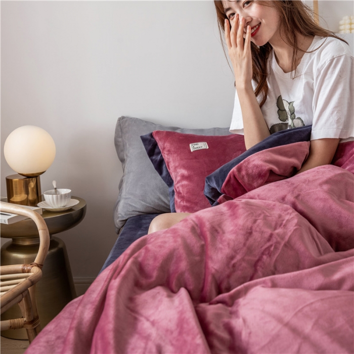 91家纺网 家纺一手货源 找家纺 润缦 2019新款牛奶绒终版四件套 豆沙深灰