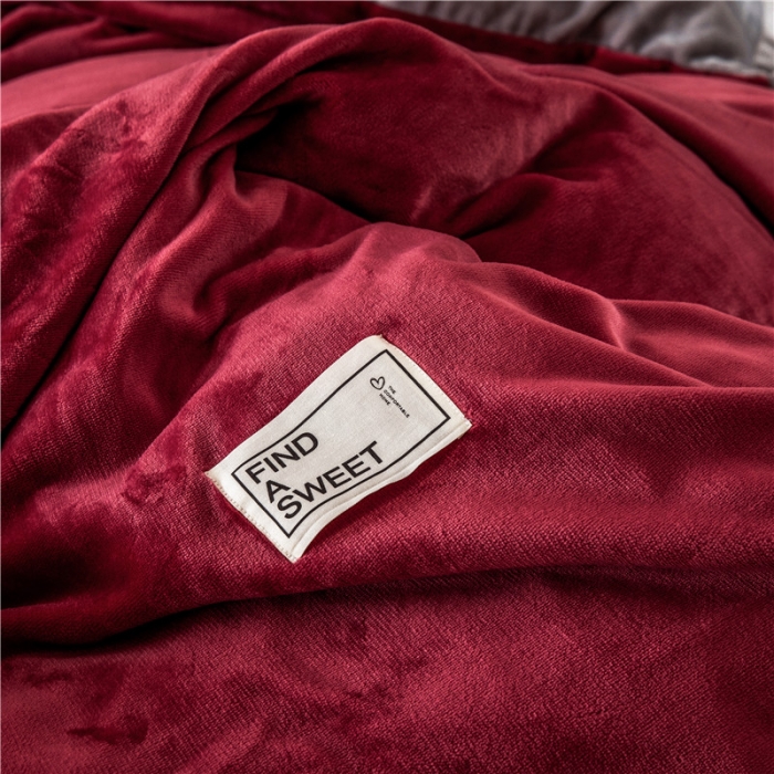 91家纺网 家纺一手货源 找家纺 润缦 2019新款牛奶绒终版四件套 草莓红浅灰