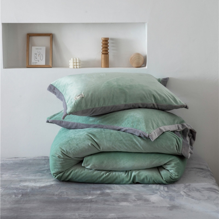 91家纺网 家纺一手货源 找家纺 润缦 2019新款牛奶绒终版四件套 抹茶浅灰