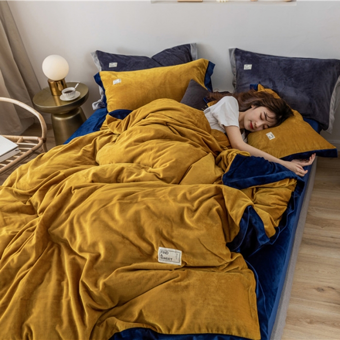 91家纺网 家纺一手货源 找家纺 润缦 2019新款牛奶绒终版四件套 秋黄藏青