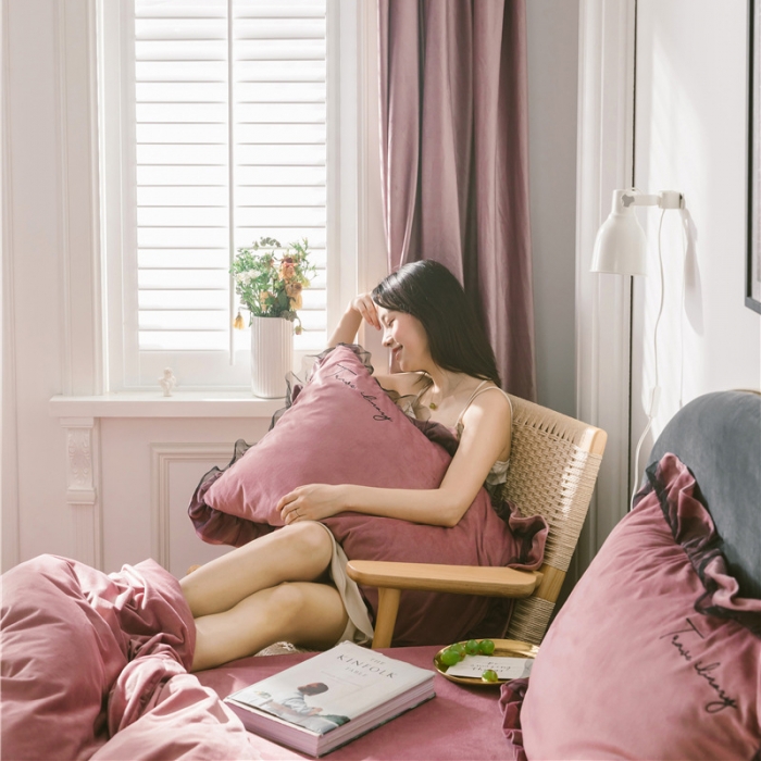 91家纺网 家纺一手货源 找家纺 润缦 2019新款水晶绒蕾丝边四件套 蕾丝-豆沙