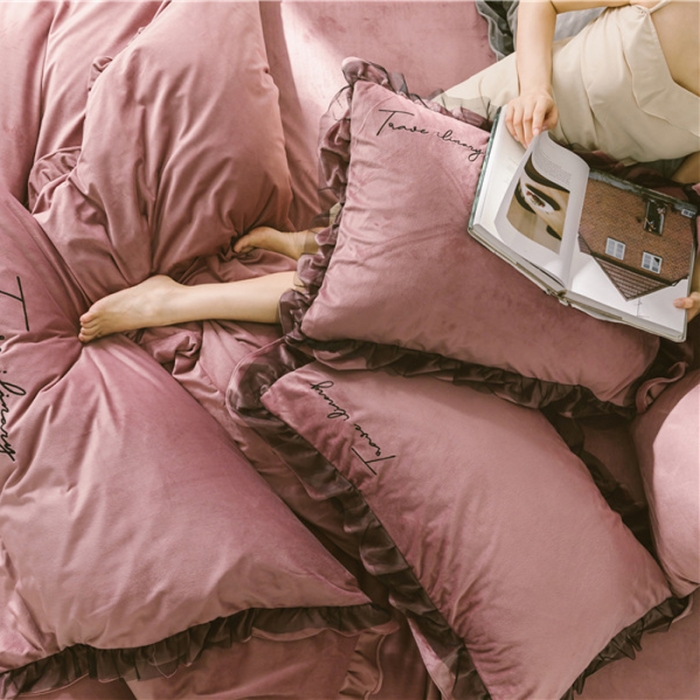 91家纺网 家纺一手货源 找家纺 润缦 2019新款水晶绒蕾丝边四件套 蕾丝-豆沙