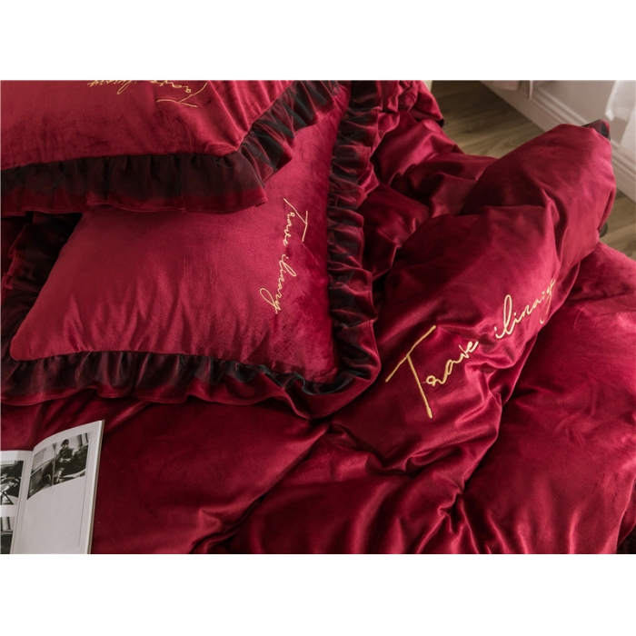 91家纺网 家纺一手货源 找家纺 润缦 2019新款水晶绒蕾丝边四件套 蕾丝-酒红