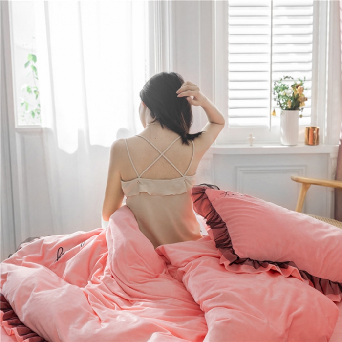 91家纺网 家纺一手货源 找家纺 润缦 2019新款水晶绒蕾丝边四件套 蕾丝-浅粉