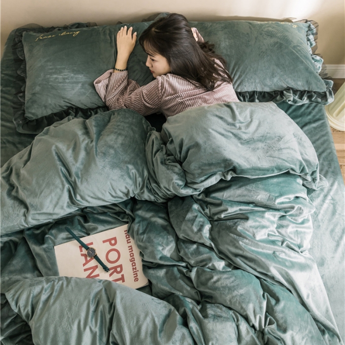 91家纺网 家纺一手货源 找家纺 润缦 2019新款水晶绒蕾丝边四件套 蕾丝-英伦绿