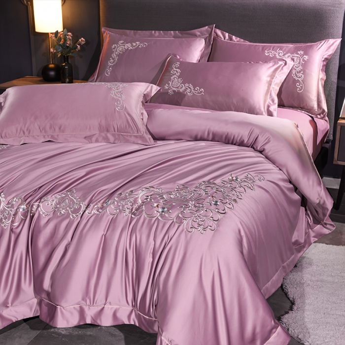 91家纺网 家纺一手货源 找家纺 （总）安妮 2020新款水洗真丝欧若拉刺绣四件套